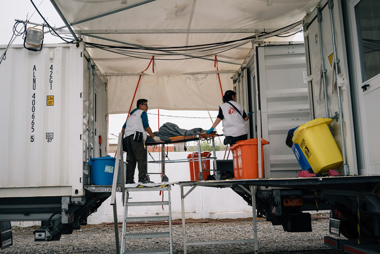 MSF Field Trauma Clinic, South of Mosul, Iraq